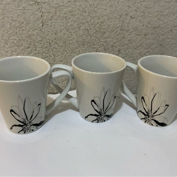 Vintage 3 Rare Graydon Hall Logo Floral Design Black and White Coffee T… - Picture 2 of 8